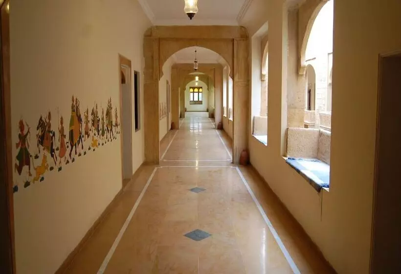 هتل Narayan Niwas Palace