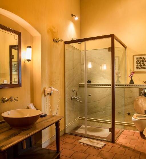 فندق Old Harbour