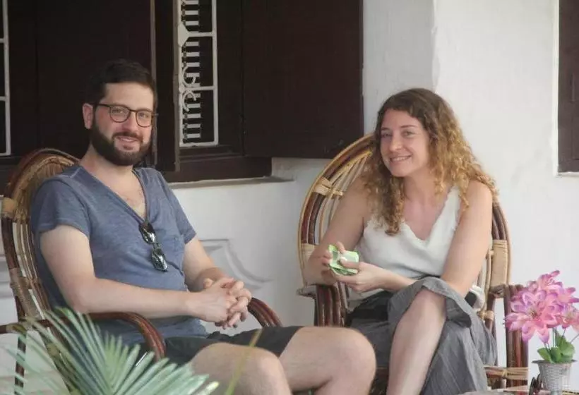 Отель Villa Brook Heritage Home