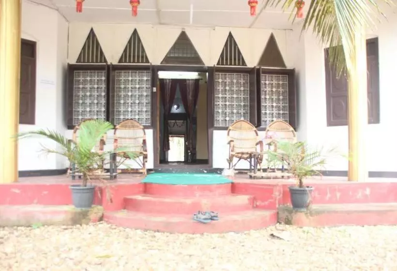 Отель Villa Brook Heritage Home