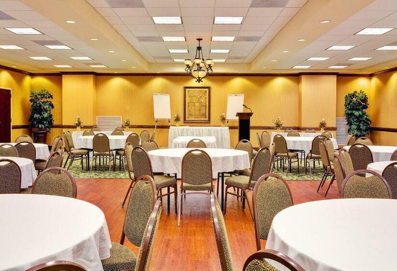 Holiday Inn Express Hotel & Suites Millington Memphis Area, An Ihg