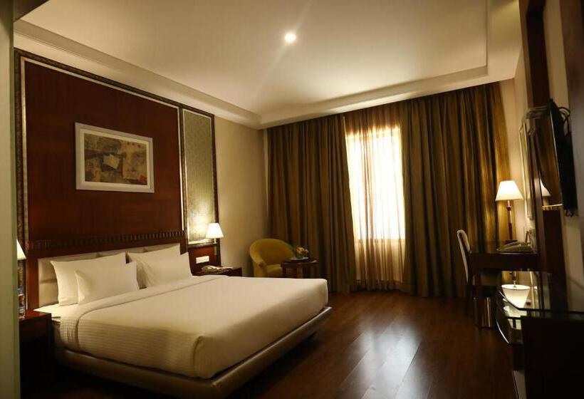 هتل Best Western Plus Jalandhar