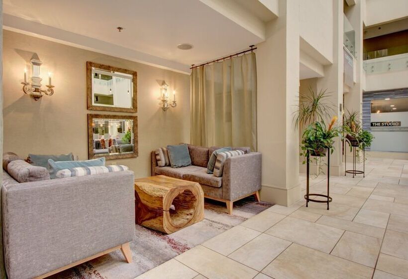 فندق Crowne Plaza Charleston, An Ihg