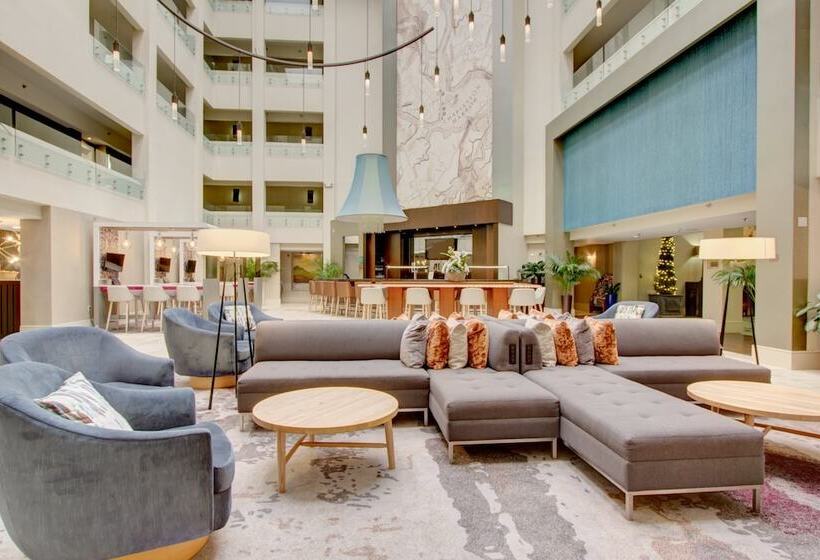 فندق Crowne Plaza Charleston, An Ihg