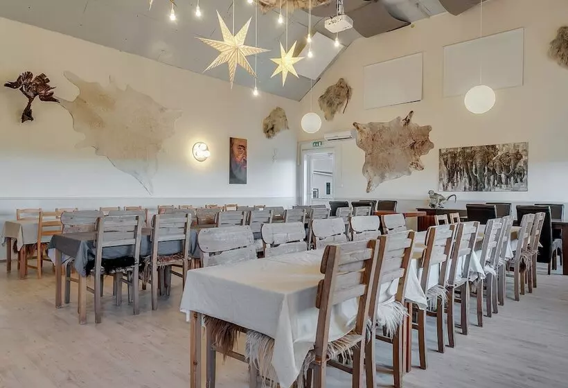 هتل Guesthouse Vatnsholt