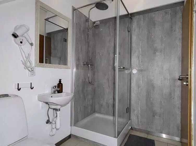 هتل Guesthouse Vatnsholt