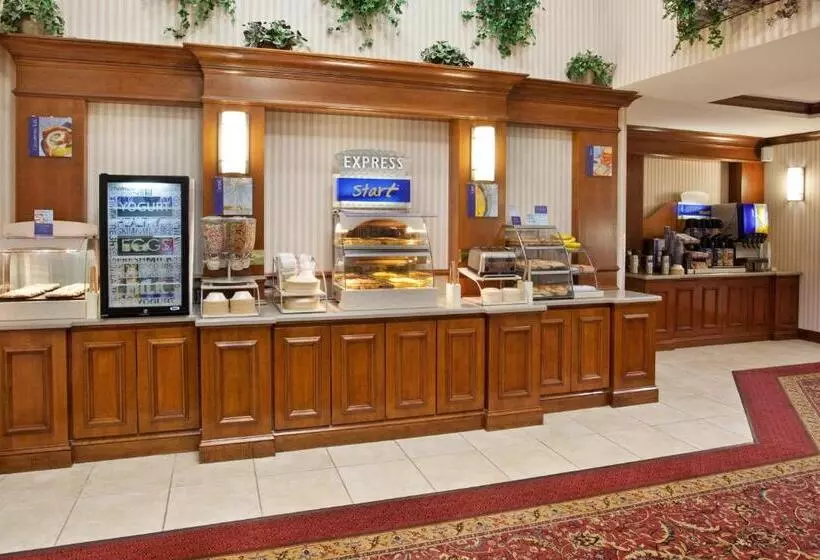 Holiday Inn Express Hotel & Suites Marion, An Ihg