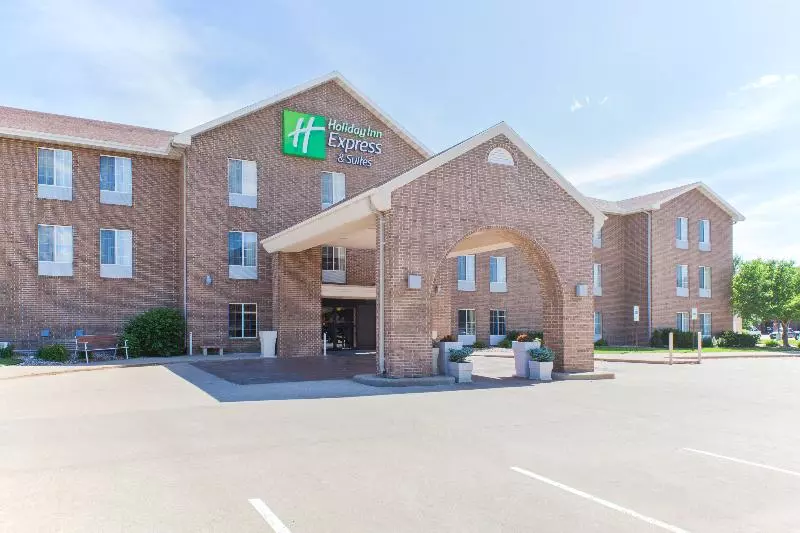 Holiday Inn Express Hotel & Suites Sioux Falls At Empire Mall, An Ihg