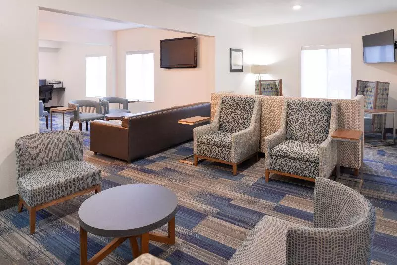 Holiday Inn Express Hotel & Suites Sioux Falls At Empire Mall, An Ihg