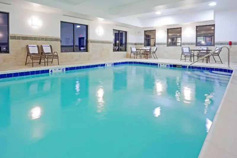 Holiday Inn Express Hotel & Suites Syracuse North Airport Area, An Ihg