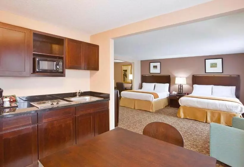 Holiday Inn Express Hotel & Suites Van Wert, An Ihg