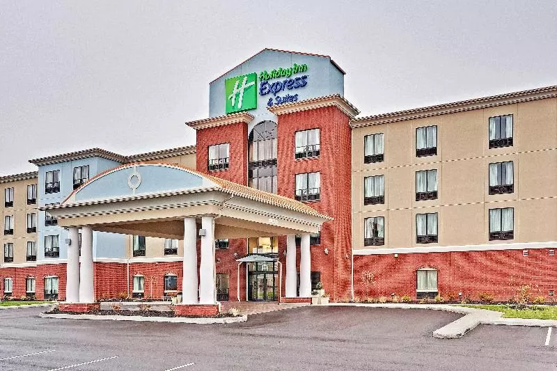 Holiday Inn Express Hotel & Suites New Philadelphia By Ihg