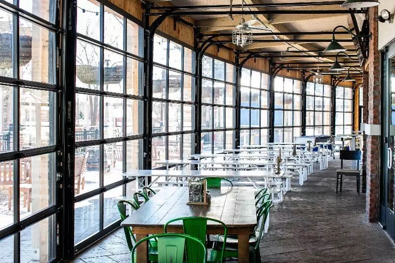 Отель Holiday Inn Manahawkin/long Beach Island, An Ihg