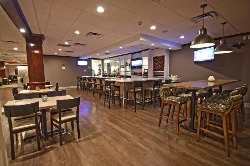 Отель Holiday Inn Manahawkin/long Beach Island, An Ihg