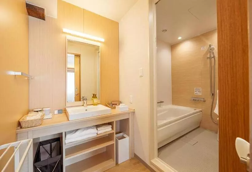 Отель Kurashiki Ivy Square