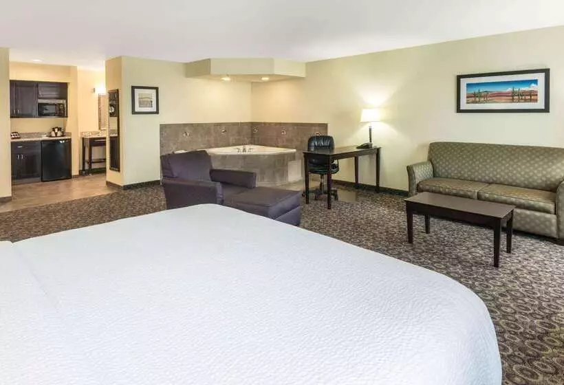 Hotel La Quinta By Wyndham Las Vegas Airport South