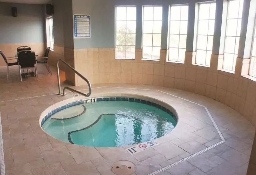 Отель La Quinta By Wyndham Tucumcari