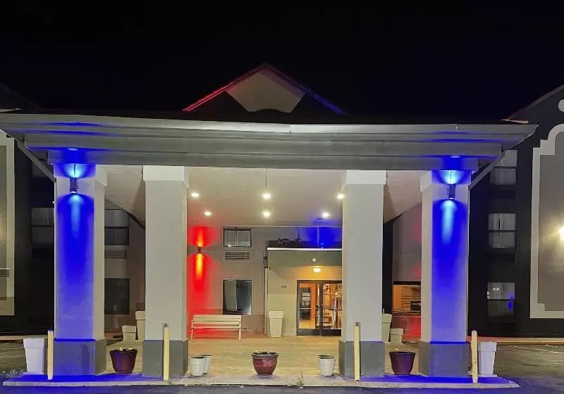 Hotel Ruidoso Mountain Inn