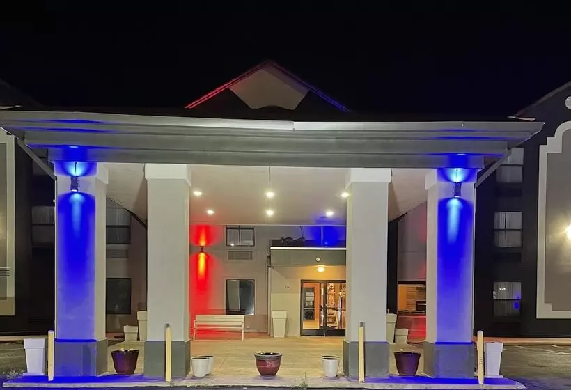 Hotel Ruidoso Mountain Inn