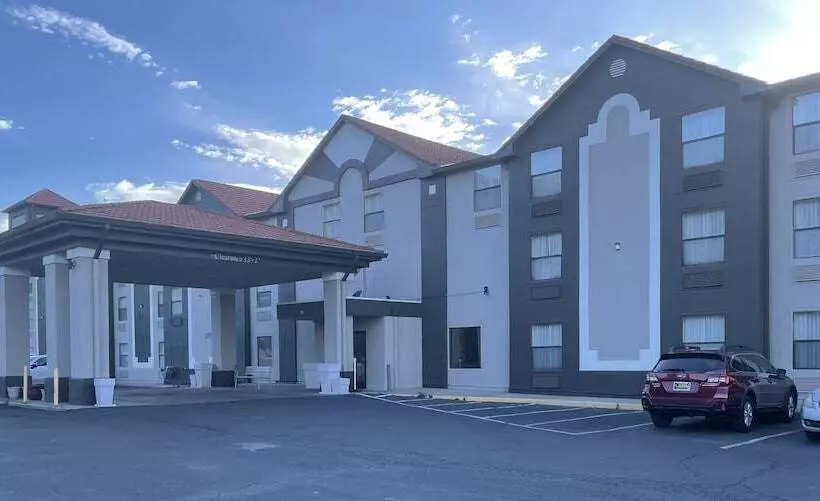 Hotel Ruidoso Mountain Inn