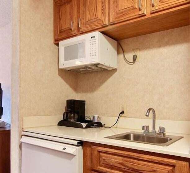 هتل Ruidoso Mountain Inn