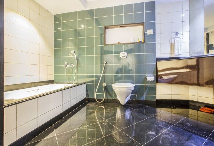 Fabhotel Savoy Suites Mumbai Airport