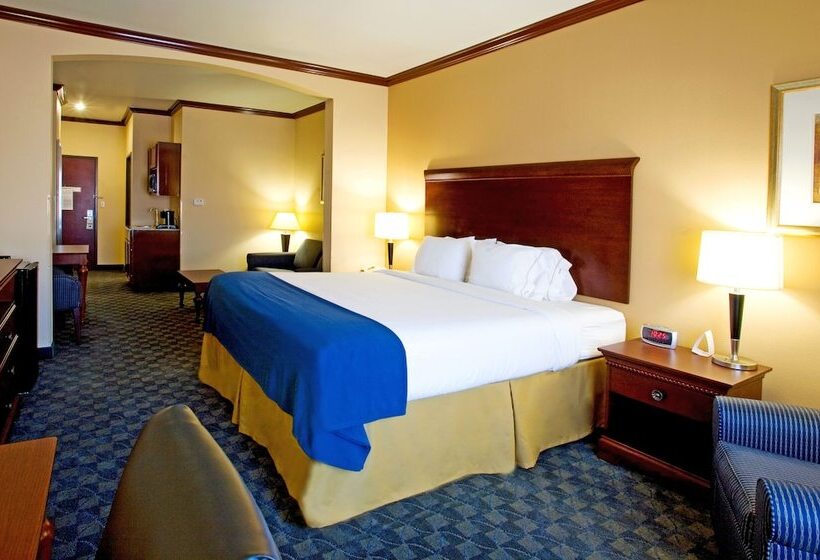 Holiday Inn Express Hotel And Suites Of Falfurrias, An Ihg