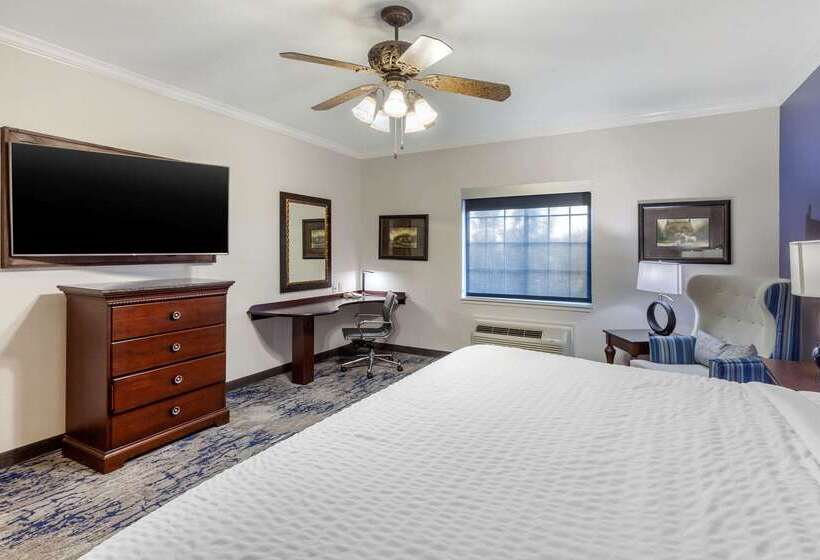 فندق Clarion Pointe Sulphur Springs