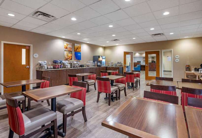 בית מלון כפרי Comfort Inn