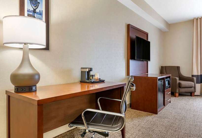 בית מלון כפרי Comfort Inn