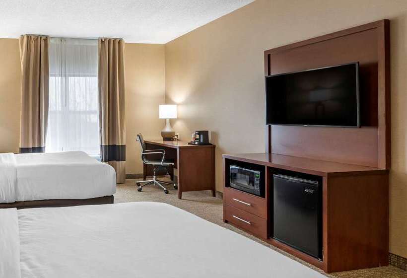 בית מלון כפרי Comfort Inn