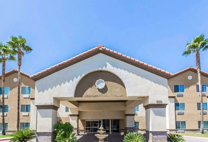 酒店 Comfort Suites Bakersfield