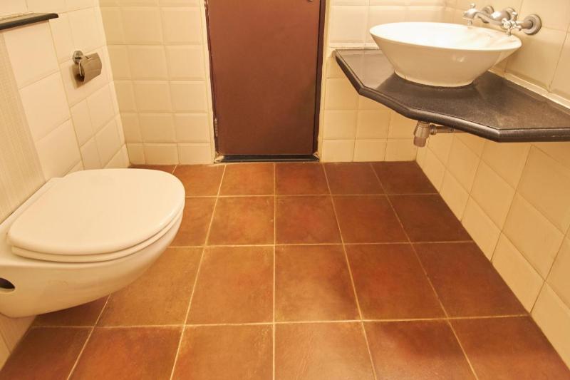 酒店 Dee Cee Manor