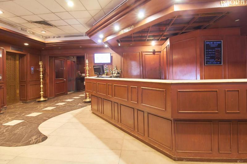 酒店 Dee Cee Manor