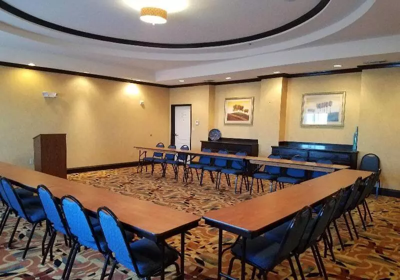 Holiday Inn Express Hotel & Suites Royse City   Rockwallrockwall   Royse City, An Ihg