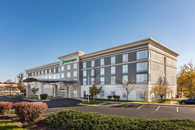 호텔 Holiday Inn Express Dumfries Quantico, An Ihg