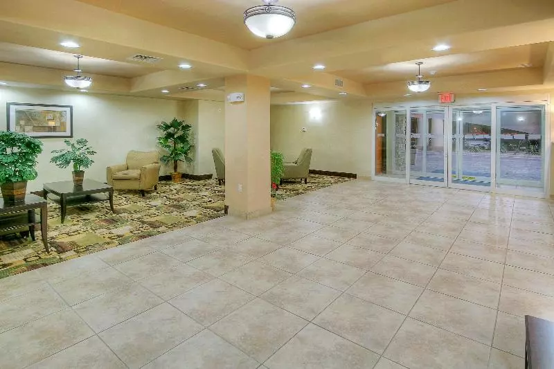 호텔 Holiday Inn Express & Suites Pecos, An Ihg