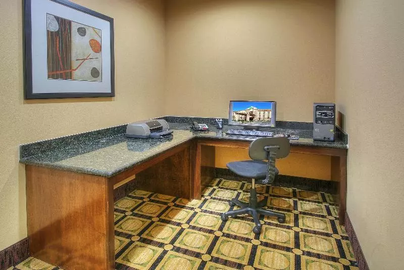 호텔 Holiday Inn Express & Suites Pecos, An Ihg