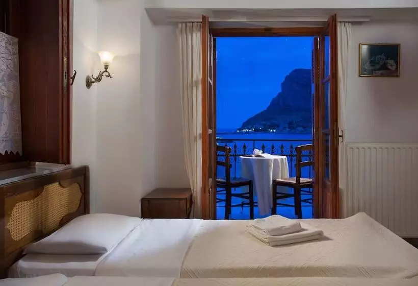 Hotel Petrino Guesthouse