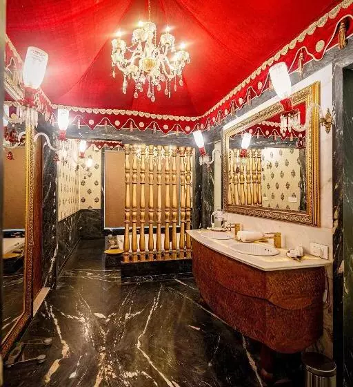 Hotel Rajasthali Resort & Spa