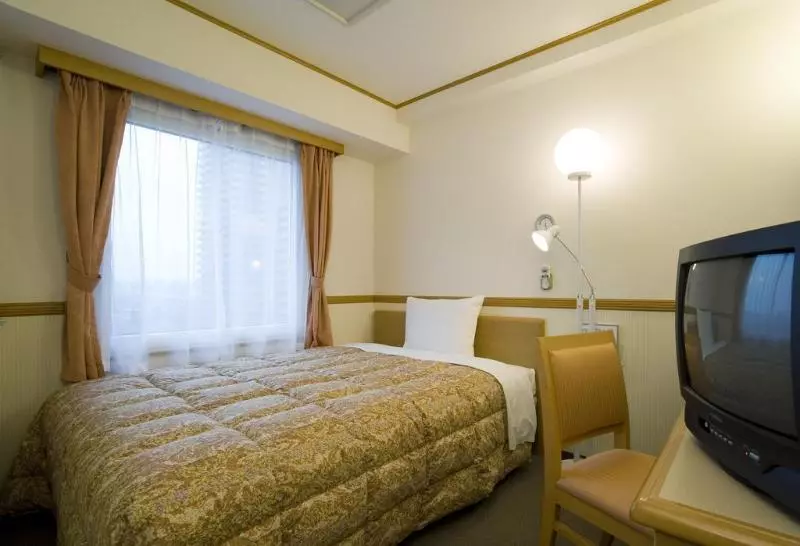 Hotel Toyoko Inn Yokohama Shinkoyasu Ekimae