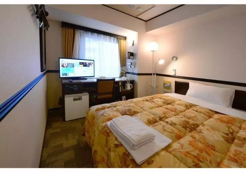 Hotel Toyoko Inn Yokohama Shinkoyasu Ekimae