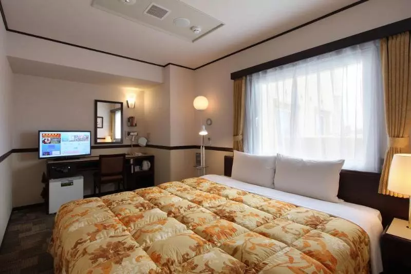 Hotel Toyoko Inn Yokohama Shinkoyasu Ekimae