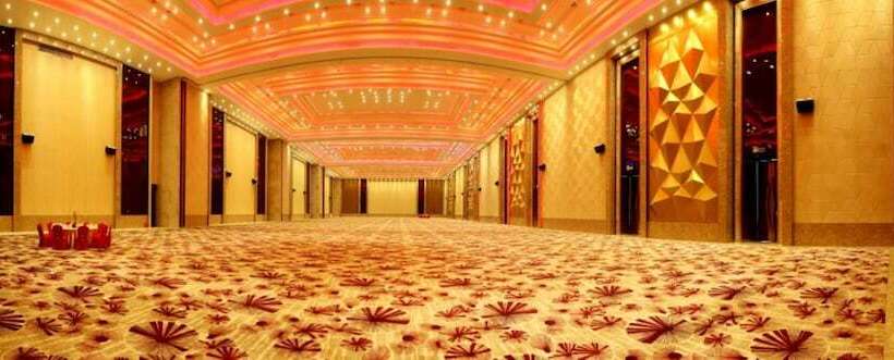 فندق Wyndham Grand Qingdao