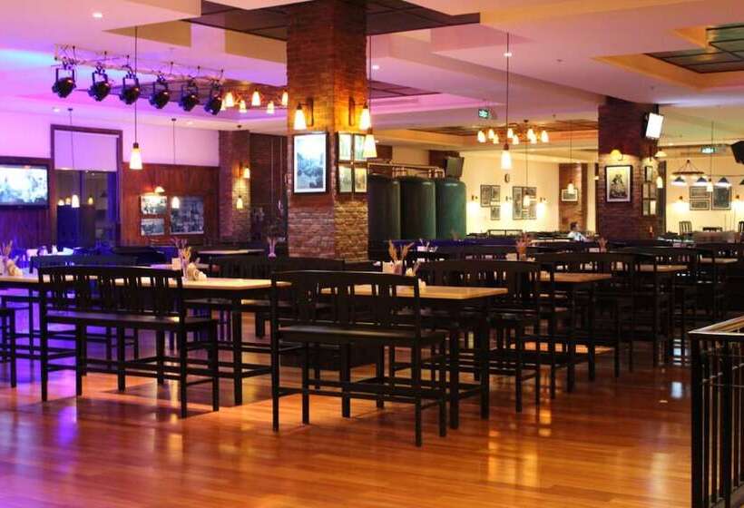 فندق Wyndham Grand Qingdao