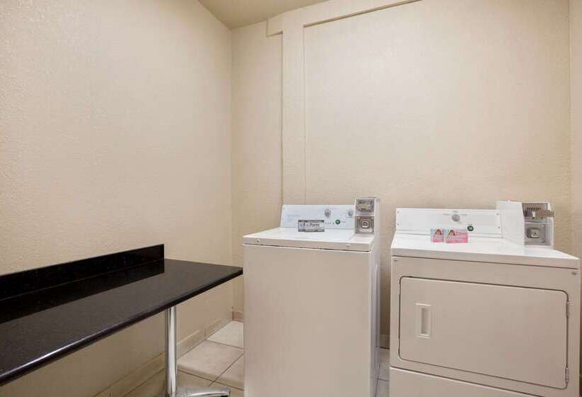 酒店 Baymont By Wyndham Clute Lake Jackson