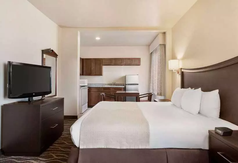 호텔 Baymont By Wyndham Clute Lake Jackson