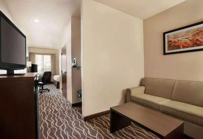 호텔 Baymont By Wyndham Clute Lake Jackson