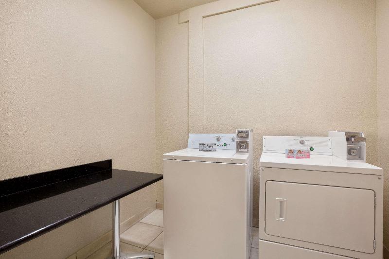 酒店 Baymont By Wyndham Clute Lake Jackson