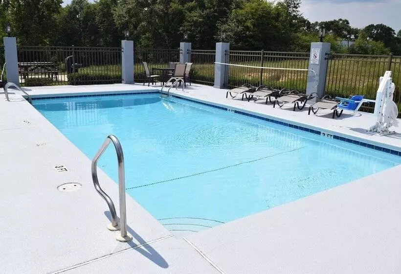 בית מלון כפרי Best Western Opp Inn